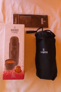 Wacaco Black Minipresso NS Portable Handheld Travel Espresso Machine! Nespresso - Picture 1 of 7