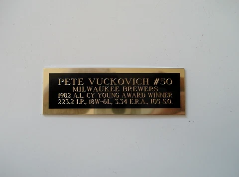 Pete Vuckovich 1982 Cy Young Baseball Card Plaque Nameplate 1" X 3" Cover