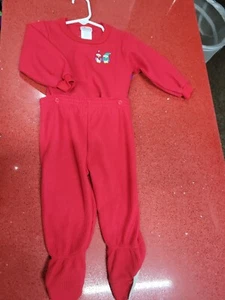 Carters Vintage red winter penguin PJ’s 9-12 Months FREE SHIPPING C17 - Picture 1 of 9