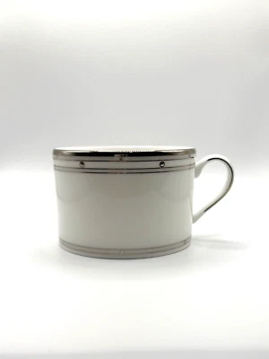 Taza plana Lenox Kate Spade Pebble Point Foto 1 de 4