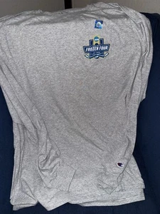 NCAAFROZENFOUR HOCKEY CHAMPIONSHIP TOURNAMENT MENS CHAMPIONXL LONG SLEEVE SHIRT - Picture 1 of 9