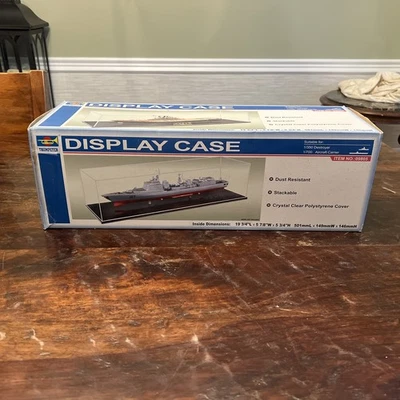 Trumpeter Ship Display Case 1:700 - Image 1 of 4