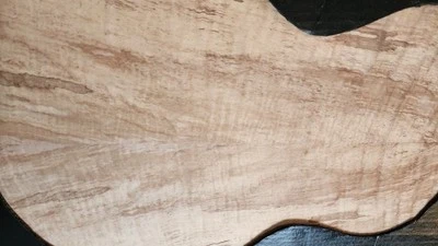 Bookmatch Maple Fiddleback Spalt #1092 L.22&1/8" W. 15&3/16" T. 7/16" Foto 1 de 4