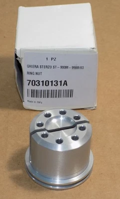 Верхний тройной зажим гайка штока рулевого управления Ducati 748 996 999 1098 1000 ST4 новый от оригинального производителя - Изображение 1 из 3