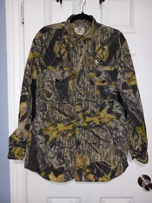Camisa de nailon camuflada Mossy Oak mediana  Foto 1 de 4