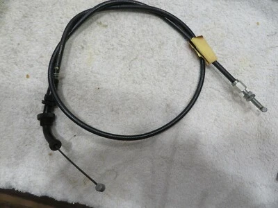 Cable de acelerador 58300-47701 Suzuki NOS OEM GS550M GS650M Katana 1982-1983  Foto 1 de 3