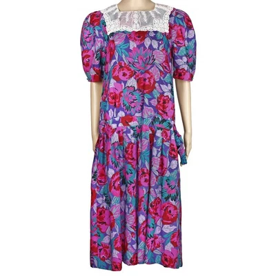 1980s Vintage Midi Dress Schaffhausen Belle France Floral Lace Cottagecore 10 - Image 1 of 4