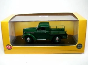 Moskvich 400 Pick-Up (Verde) 1:43 Modelos DIP en OVP Con Cubierta De Acrílico - Picture 1 of 1