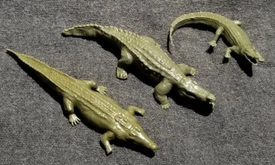 LMH Detail Part ALLIGATOR Crocodile 10'-12' Long ASSORTED Swamp O-Scale 3-PC S2 - Image 1 of 4