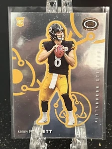 KENNY PICKETT-----2022 PANINI-----CHRONICLES-----DYNAGON-----ROOKIE---STEELERS - Picture 1 of 2