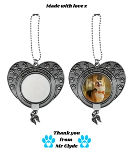 Forever by My metal Iron Heart-Shaped Pet Dog Memorial Car Charm/Keyring - Picture 1 of 3