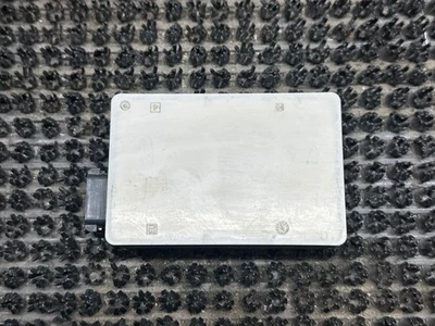 Mercedes-Benz C W205 2016 Radar Sensor Distance Radar A0009058104 SOM13123 - Image 1 of 4