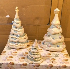 PRECIOUS MOMENTS  CHRISTMAS TREE ACCESSORIES SET OF 3 PRECIOUS SCAPES RESIN - Picture 1 of 6