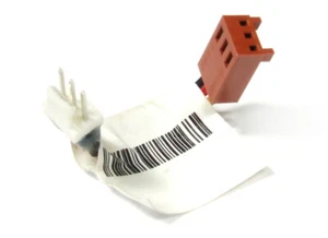 Foxconn 25R5618 3-Pin Male To Female Fan Power Cable / Fan -power Cable 3cm 1 " - Picture 1 of 1