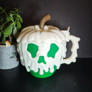 Poison Apple Halloween Disney Snow White Evil Queen Green Glow Halloween Mug Cup - Picture 1 of 8