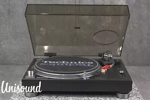 Technics SL-1200MK4 Black direct drive turntable in Very Good Condition - Picture 1 of 22