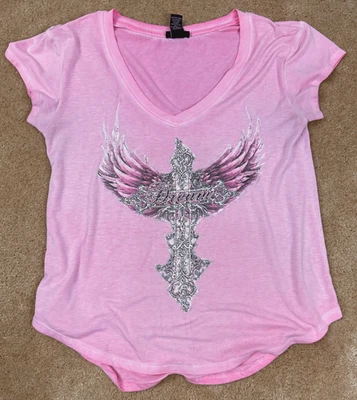 Camiseta para mujer Y2K estilo aflicción rue 21 gótica alas cruzadas estrás pequeña Foto 1 de 4