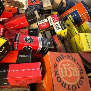 Lot of 100 Vintage / Antique Electron / Radio / Tubes with Boxes RCA Sylvania ++ - Picture 1 of 1