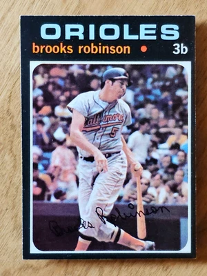 1971 Topps - Brooks Robinson #300 - Baltimore Orioles - HOF - NM - Image 1 of 2