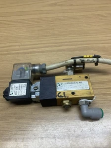 PNUEMAX 778.32.0.1C.M2 PNEUMATIC CYLINDER - Picture 1 of 5