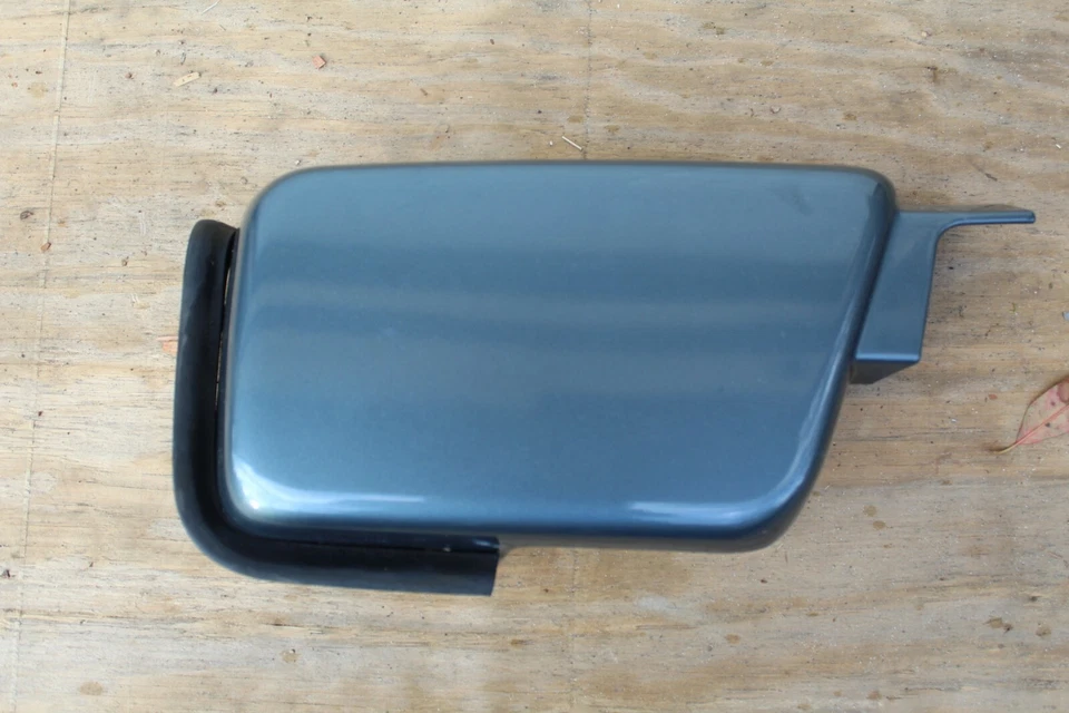 06-10 Hummer H3 LT BLUE Passenger Right Fender Cowl Cap 15251209 Air Inlet Duct - Image 1 of 3