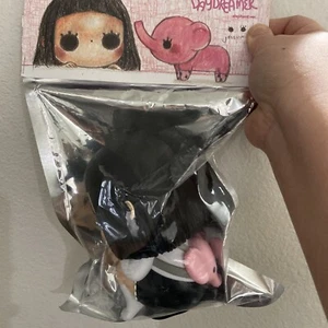 How2work Jessica NG Daydreamer Elephant TTE Limited Ver VINYL SOFUBI Figure Toy - Picture 1 of 4