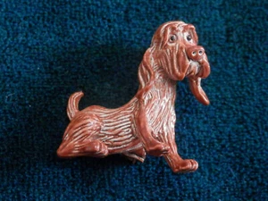 Broche de Colección Perro Perro Cachorro Sabueso Esmalte Bufanda Pin Perro Amantes Regalo - Imagen 1 de 4