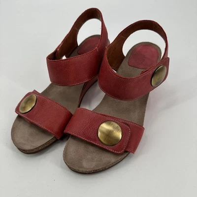 Sandalias Taos Mujer Talla 40 Cuero Rojo Cuña Eslinga Medallón 3209 Foto 1 de 4