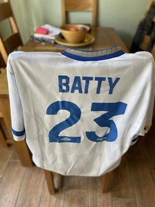 Leeds United Shirt Score Draw David Batty 23 Size Small - Picture 1 of 4