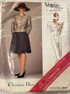 Uncut Vintage Sewing Pattern VOGUE Paris Original #1919 Christian Dior - Size 8 - Picture 1 of 4