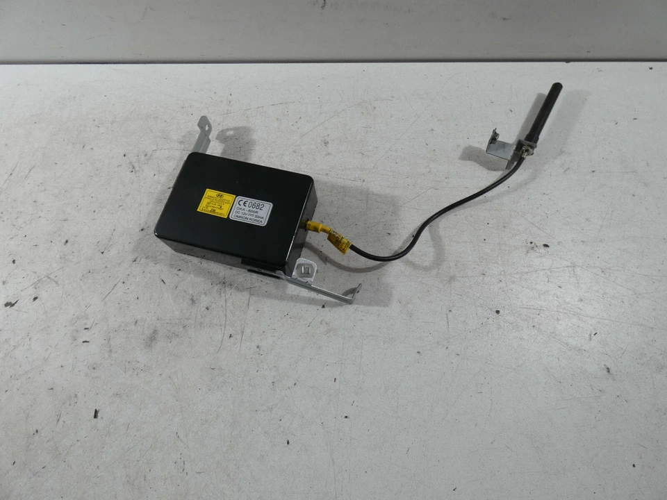 Centralina Hyundai Elantra XD anno 2005 95400-2D310 - Immagine 1 di 1