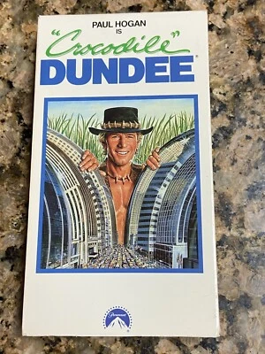 Nice Vintage Crocodile Dundee Early Release VHS Cassette Tape MINTY - Image 1 of 3