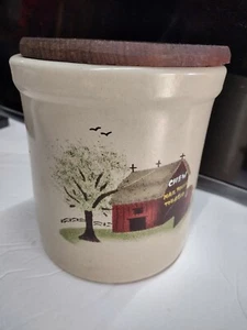Robinson Ransbottom Pottery Crock with Wooden Lid Mail Pouch Red barn - Picture 1 of 9