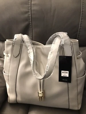 NUEVO Bolso de Mano Jones NewYork Signature Mia - Estilo 11JN121JNJW-CE en Cemento Foto 1 de 4