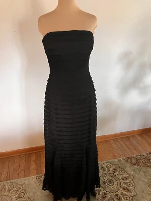 Vestido de noite TADASHI preto sem alças (4) - Camadas de poli delicado sobre 100% seda - Imagem 1 de 4