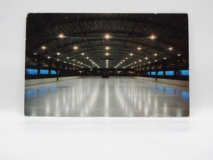 Postcard Ice Skating Palace Wagon Wheel Lodge Rockton Illinois Dexter Press G379 - Picture 1 of 2