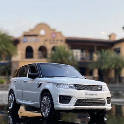 1:32 Range Rover Sports SUV Alloy Car Model Diecasts Metal Toy Off-road Gift Kid - Image 1 of 4