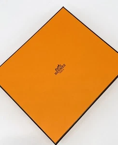 Original Hermes Rectangle Storage Box Small 7.5 in X 6.5 in X 1.5 inches - Picture 1 of 8