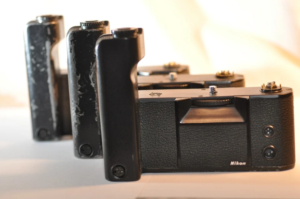 TRES 3 unidades de motor Nikon MD-4 MD 4 NO FUNCIONAN SIN DEVOLUCIONES REPUESTOS REPARACIÓN Foto 1 de 4