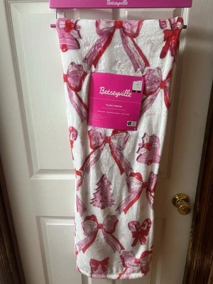 Plush Christmas Pink Bow Blanket Holiday Decor Throw - Image 1 of 4