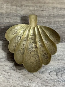 Vintage Brass Dish Trinket Dish Jewelry Key Holder Coin Bowl Floral Etched India - Picture 1 of 11