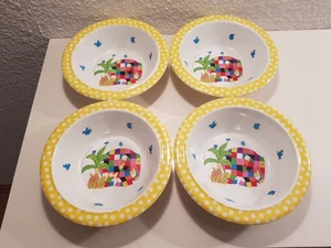 Kinder Geschirr Set – 4 Schüsseln + Besteck (Löffel, Gabel, Messer) – Kunststoff - Bild 1 von 5