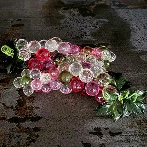 2 Acrylic Faceted Grape Cluster 9" Bunch Multi Colored Vine w. Leaves EUC - Picture 1 of 7