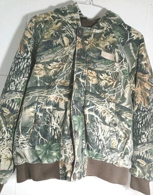 Cabela's Jacket Boys Large Seclusion 3D Camo Hooded Insulated Full Zip Coat - Image 1 of 4