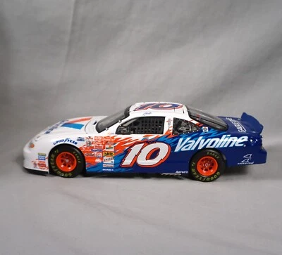 NASCAR 2001 Team Caliber Pre #10 Johnny Benson Valvoline 1:24 庞蒂亚克裂纹疼痛 — 第 1/4 张图片