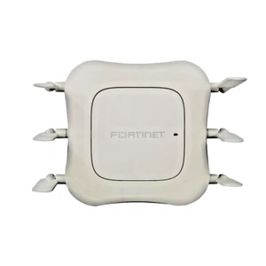 Meru Fortinet Networks AP832e Dual Radio Access Point inkl. 6 Antennen PoE fähig - Bild 1 von 1