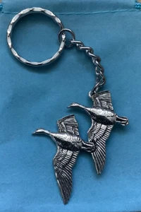 Flying Geese Silver Pewter Keyring With A Velveteen Gift Bag - Picture 1 of 2