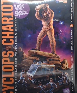 DOLL HOBBY - LOST IN SPACE - CYCLOPS AND THE CHARIOT - KIT# 1420 - Picture 1 of 1