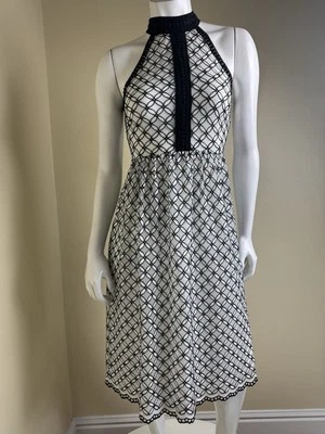 Vestido bordado para mujer Luxology talla 0 (B.05) Foto 1 de 4