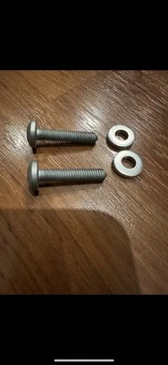 Porsche Macan Bolt Fix Kit Timing Chain Cover Oil Leak  N91097101 / 99902519330 - Image 1 of 4